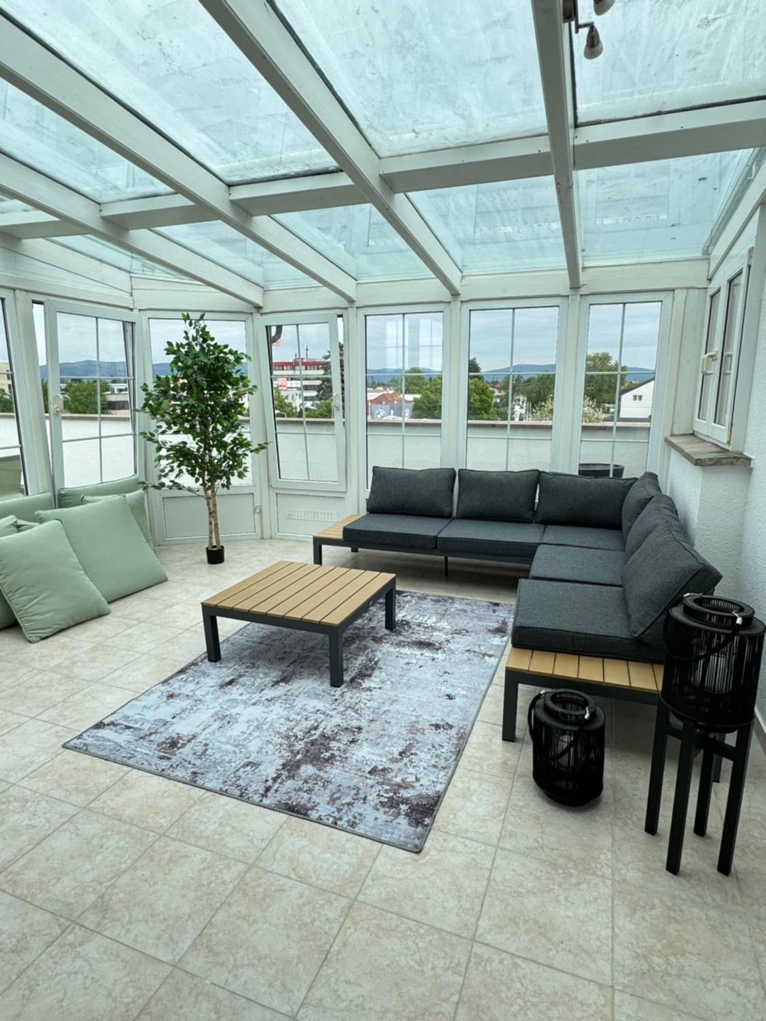220 Qm Penthouse Wohnung Mit Fahrstuhl - Ohne Spa มานไฮม์ ภายนอก รูปภาพ