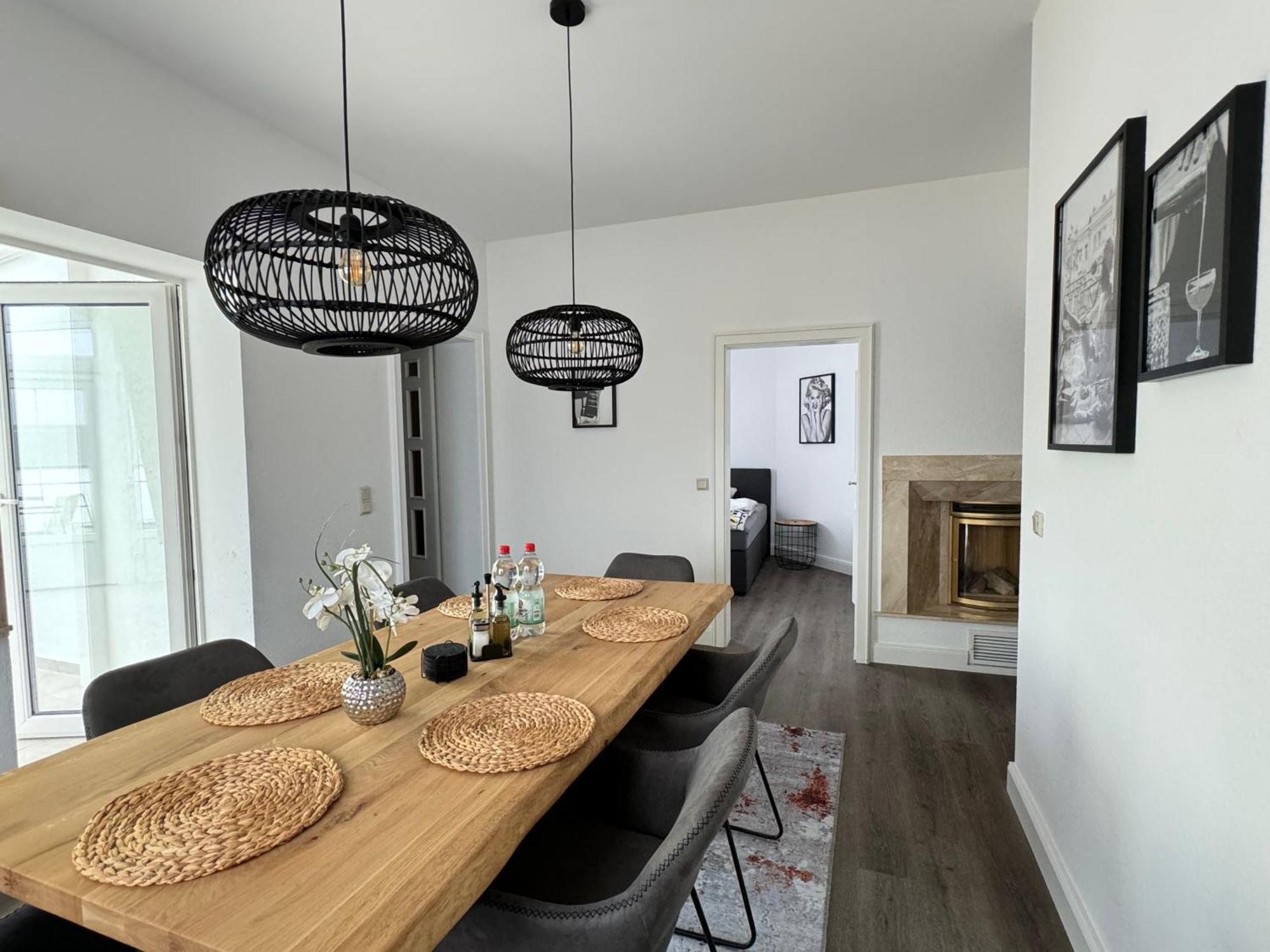 220 Qm Penthouse Wohnung Mit Fahrstuhl - Ohne Spa มานไฮม์ ภายนอก รูปภาพ